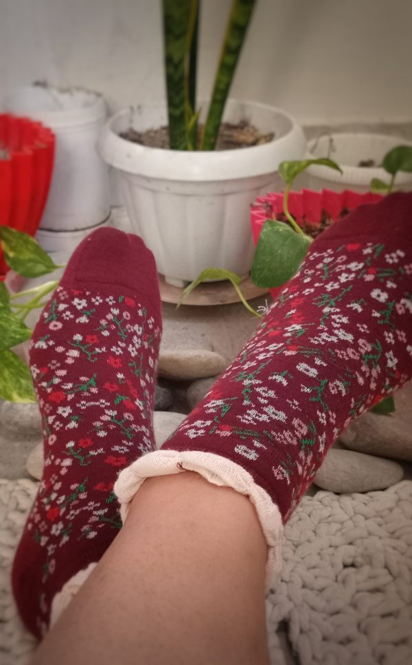 جوراب گل گلی زنانه مچی ترند